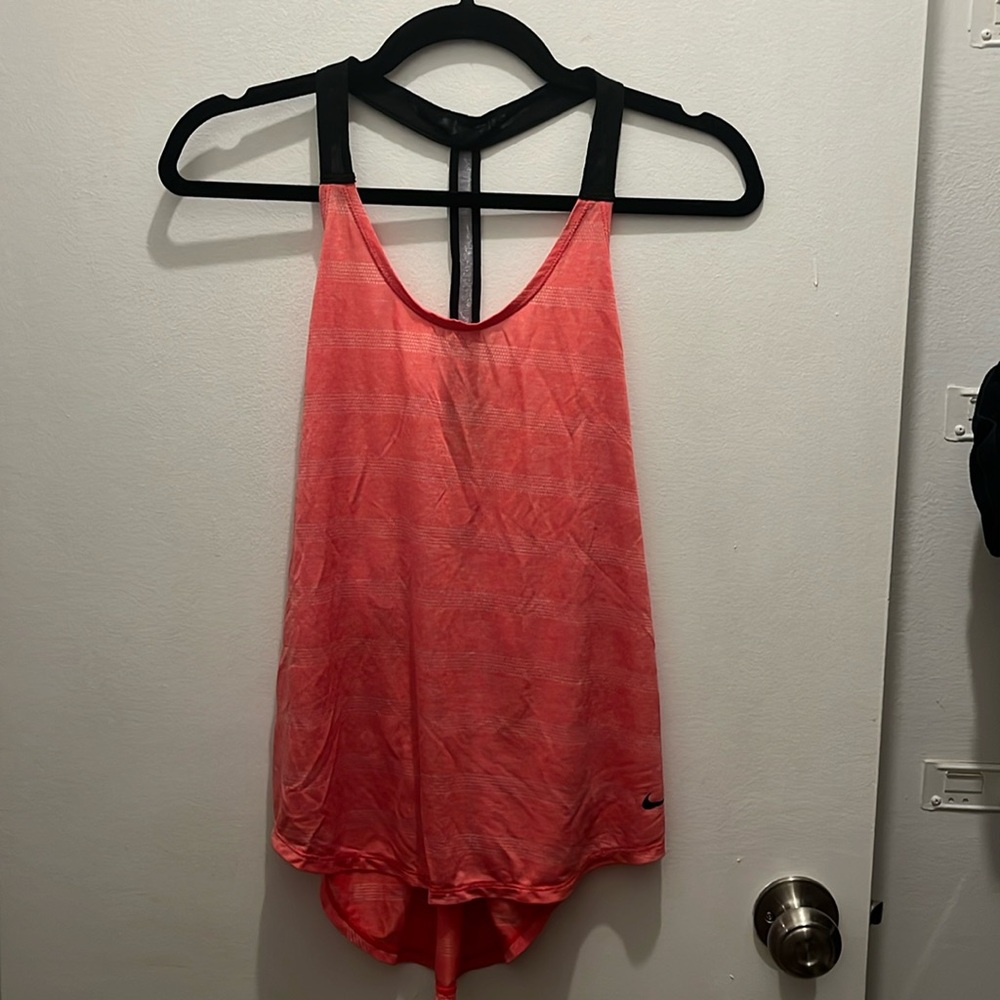 Salmon pink medium nike dri-fit tank